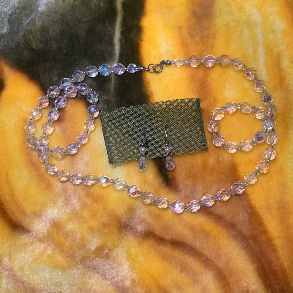 Crystal necklace and earrings